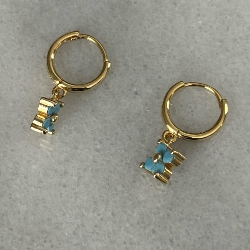 COPY - Gold Turquoise Crystal Huggie Hoop Dangle Earrings 

Brand New - Picture 4 of 5